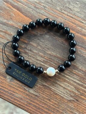 Black Onyx, Pearl, and 14k Bead Bracelet
